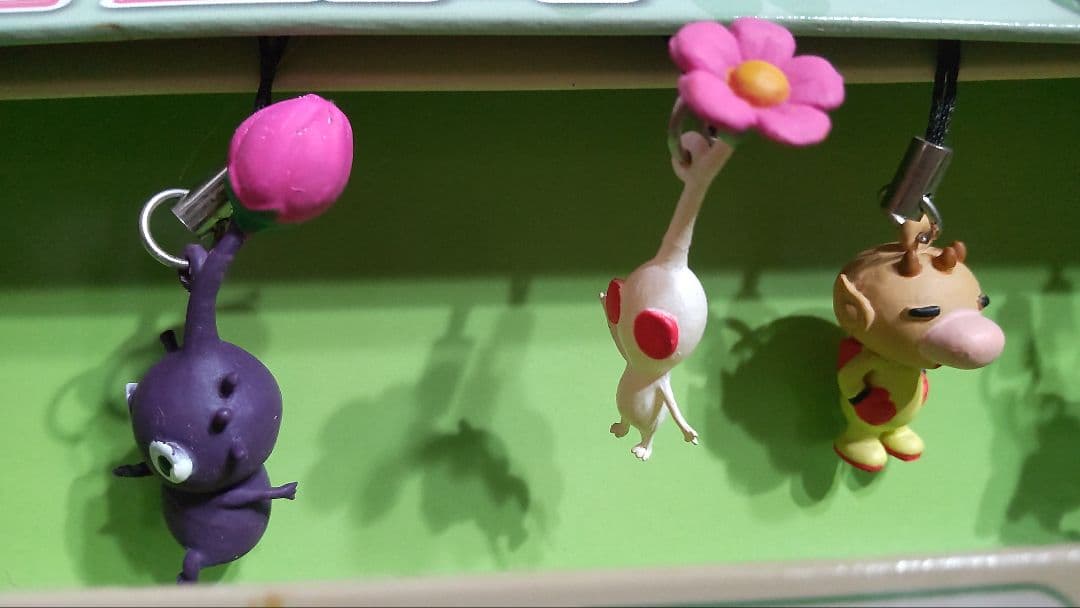 ピクミンミニフィギュア８種　三菱uni替芯　展示ディスプレイ非売品