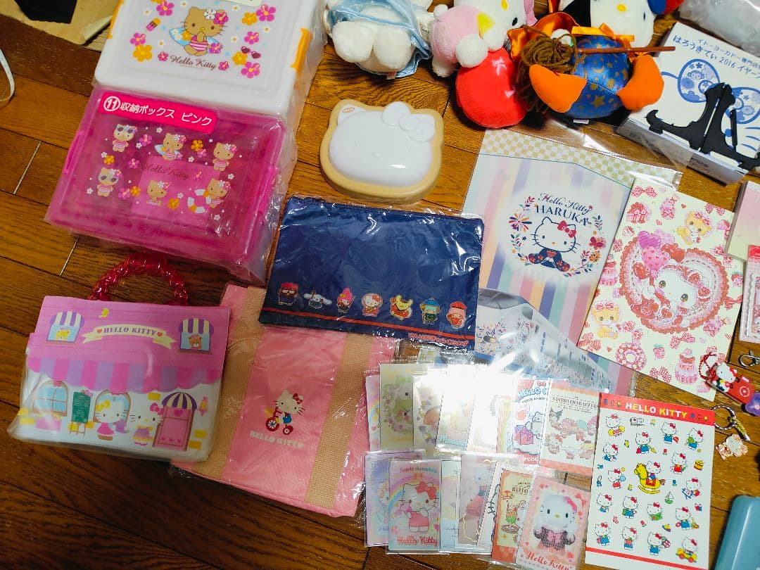 ハローキティ キティ ぬいぐるみ キーホルダー HelloKitty 雑貨