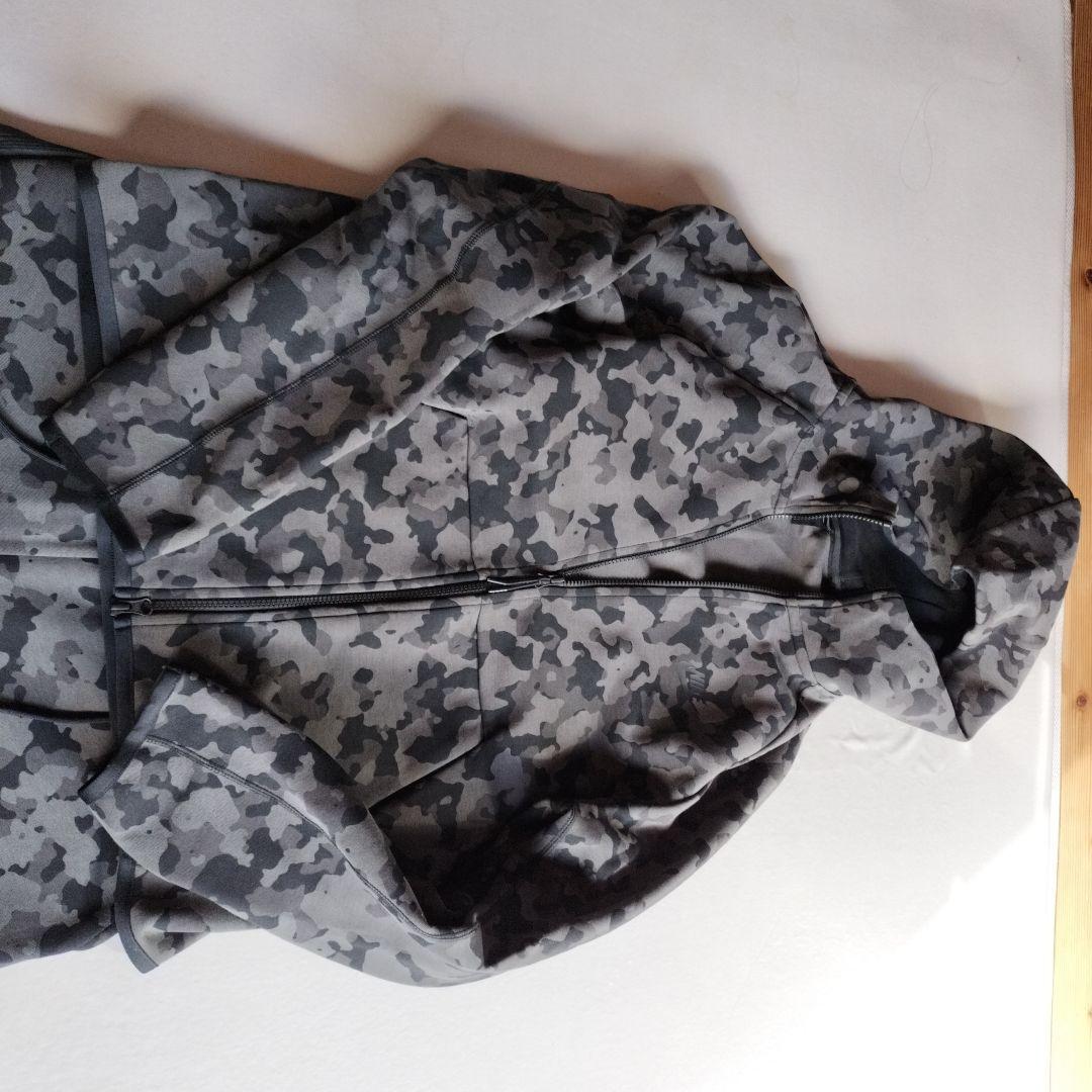 Nike テックフリース 迷彩柄 ジャージ上下セット　ほぼ新品