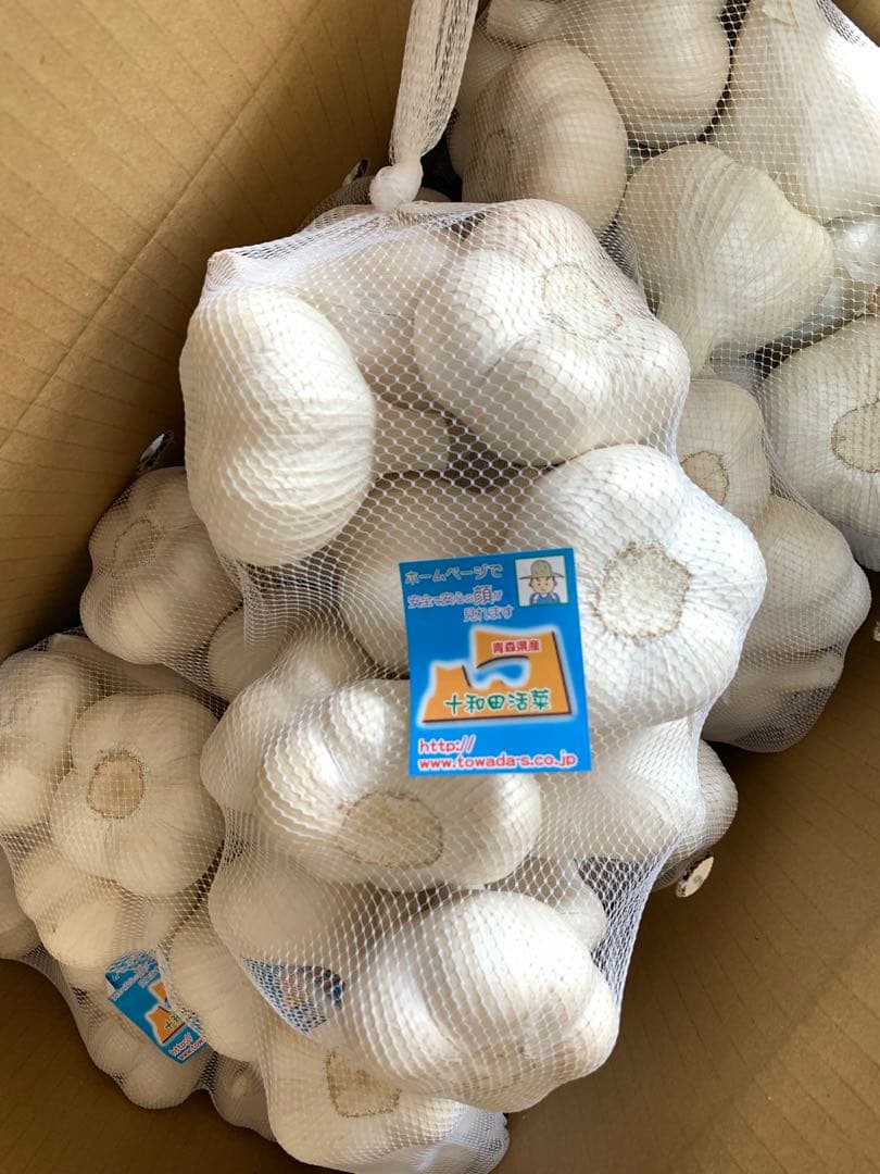 にんにく4キロ　最高級にんにく　厳選にんにく　ホワイト六片種にんにく　A品2L