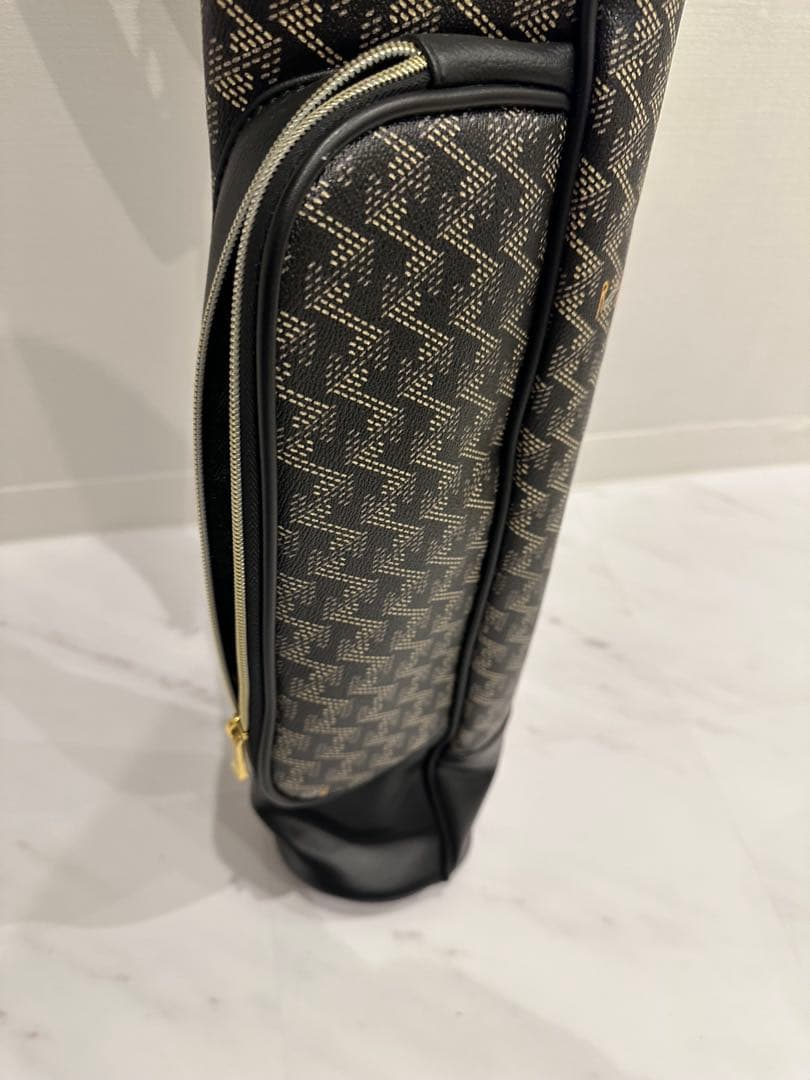 レザレクション クラブケース 黒