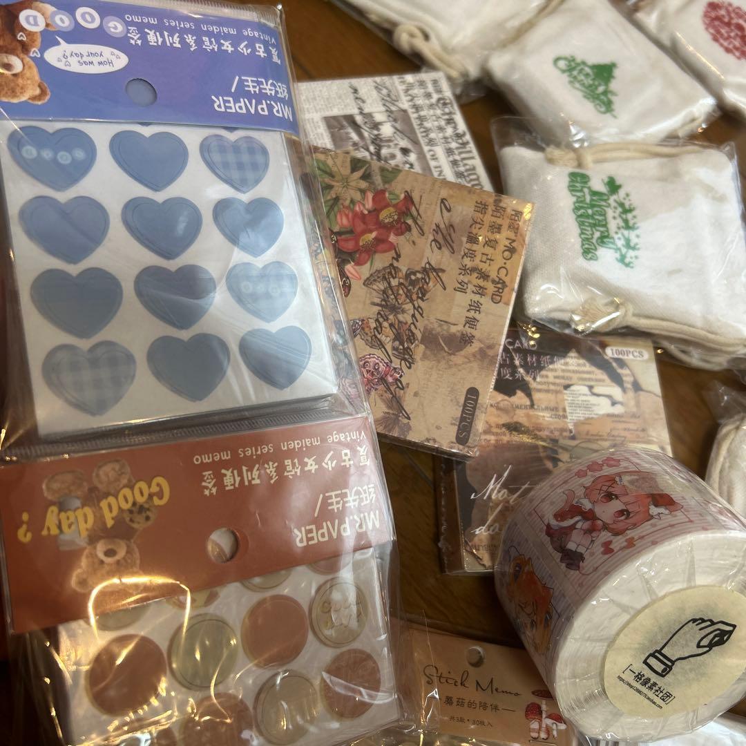 ♦️専用の出品♦️海外コラージュ素材紙 大量まとめ3★新品未使用