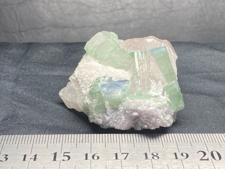 トルマリン　ピーチ鉱山　76g