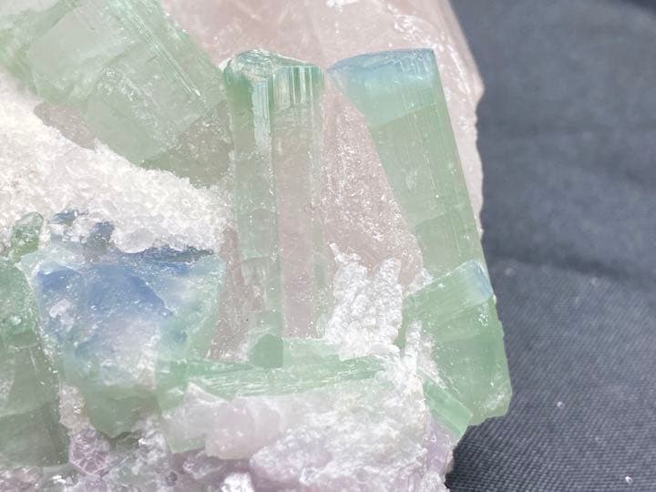 トルマリン　ピーチ鉱山　76g