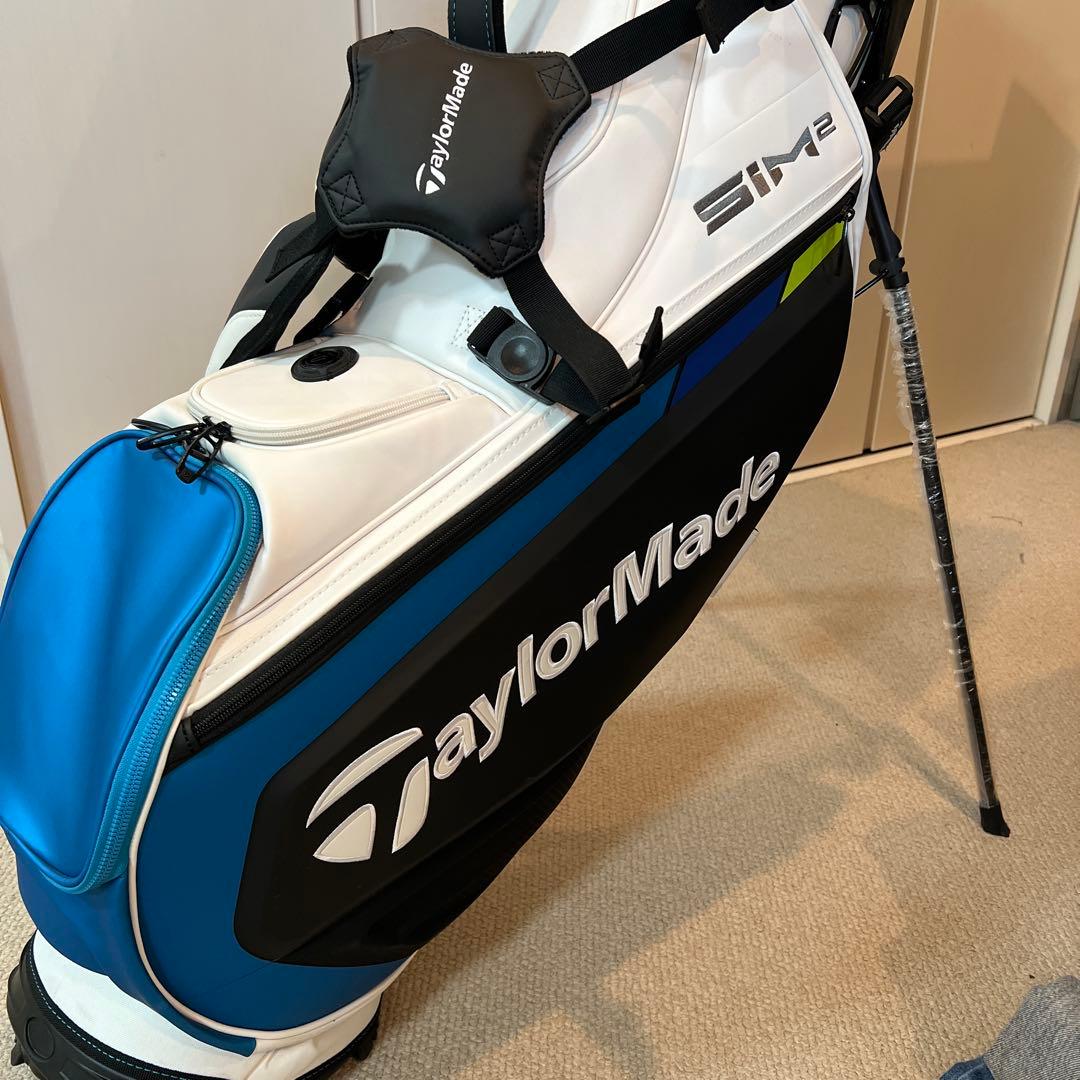 TaylorMade SIM2 キャディバッグ