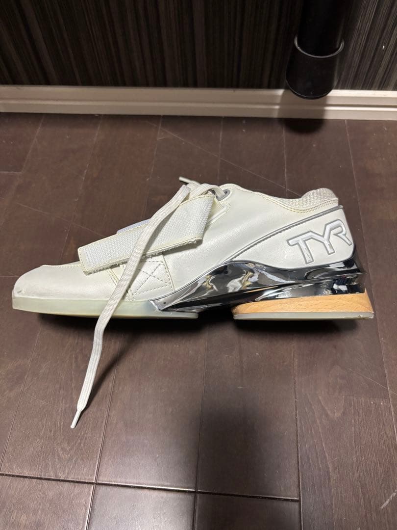 ウエイトトレーニング TYR Force 1 Elite