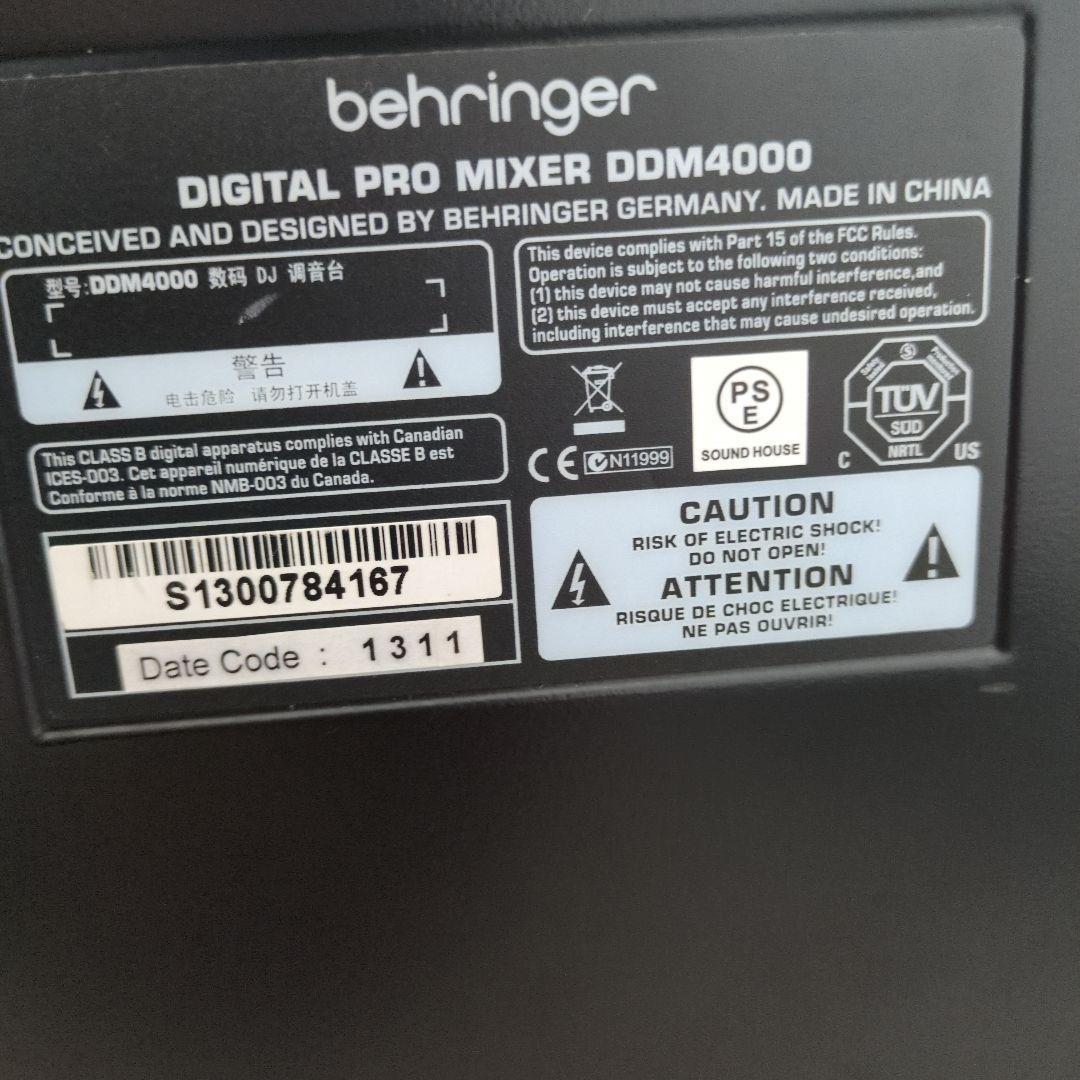 BEHRINGER DDM4000 djミキサー