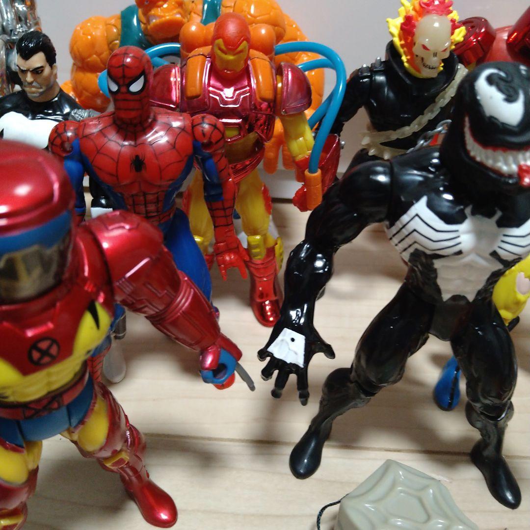 トイビズ　マーベル　フィギュア　セット