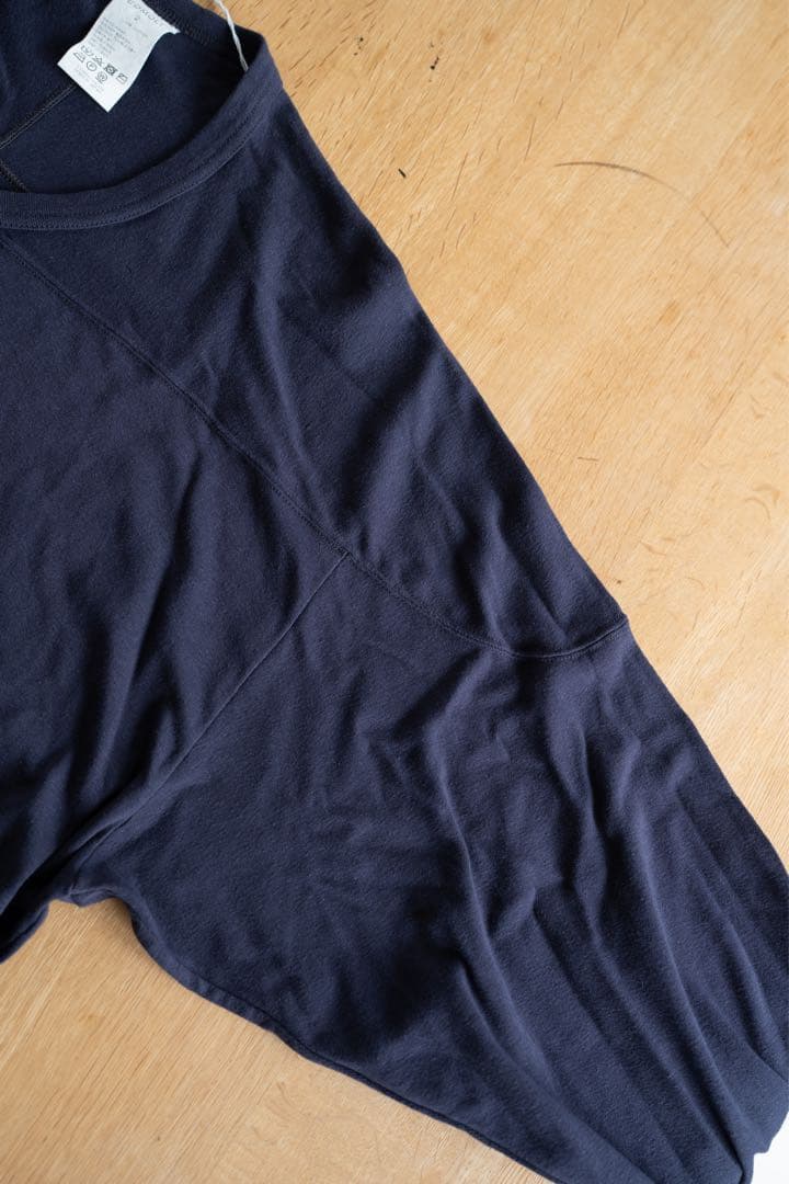 新品未使用　comoli 2024フットボール　ロンT