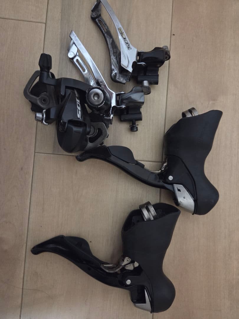 Shimano 105 シフター・レバー