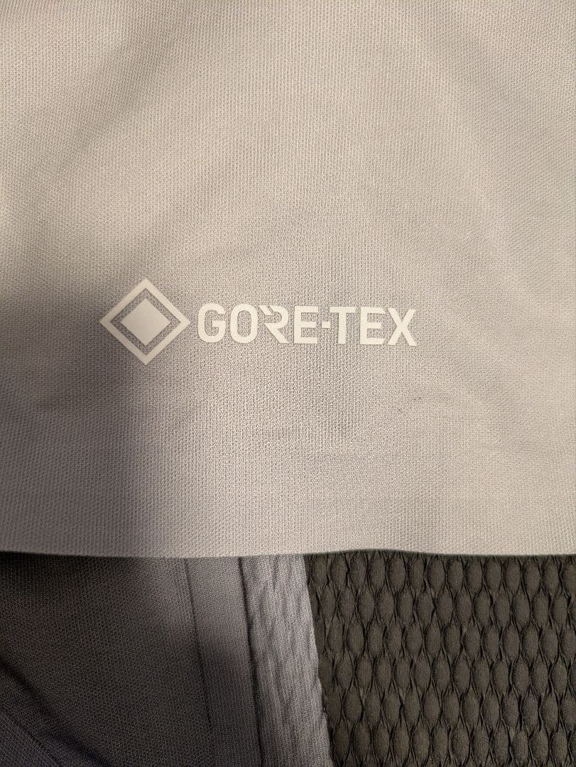 CASTELLI　TEMPESTA LITE JACKETサイズM