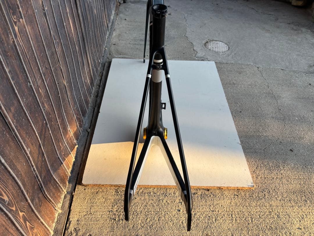 NEILPRYDE BURA SLニールプライド ビューラSL ヒルクライム