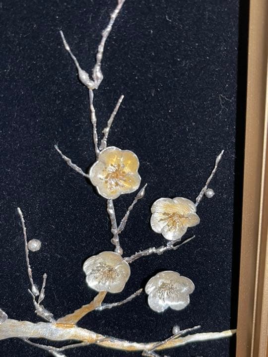 s667　純銀製　貴金属画　銀細工　梅　額　レリーフ
