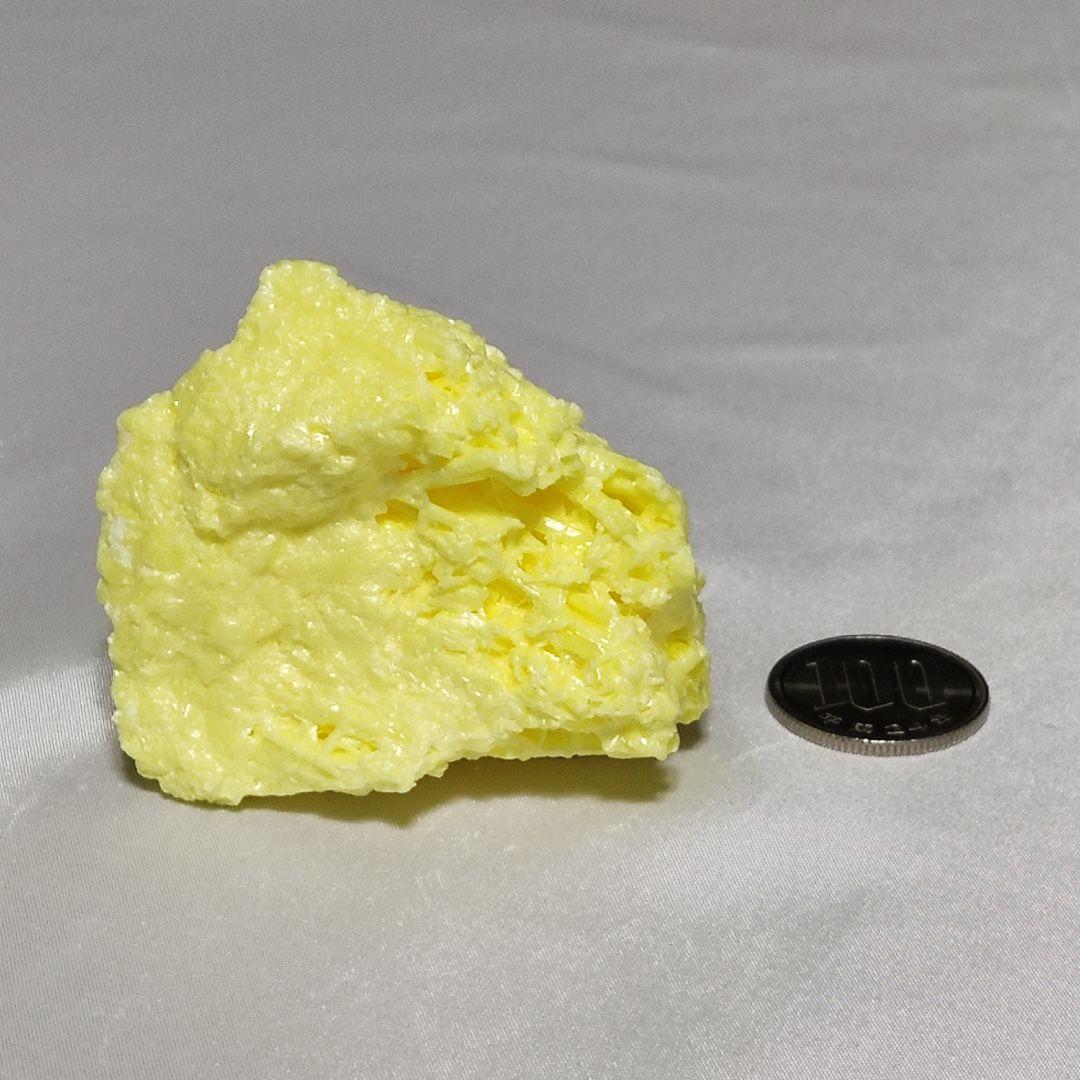 パワーストーン　サルファー　自然硫黄　天然石　原石　94g　No.864