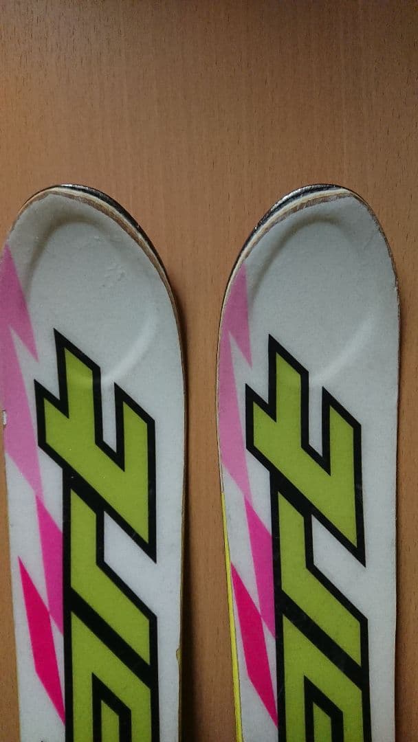 Hart モーグル 166㎝ F17 範囲約283〜311㎜ スキー板