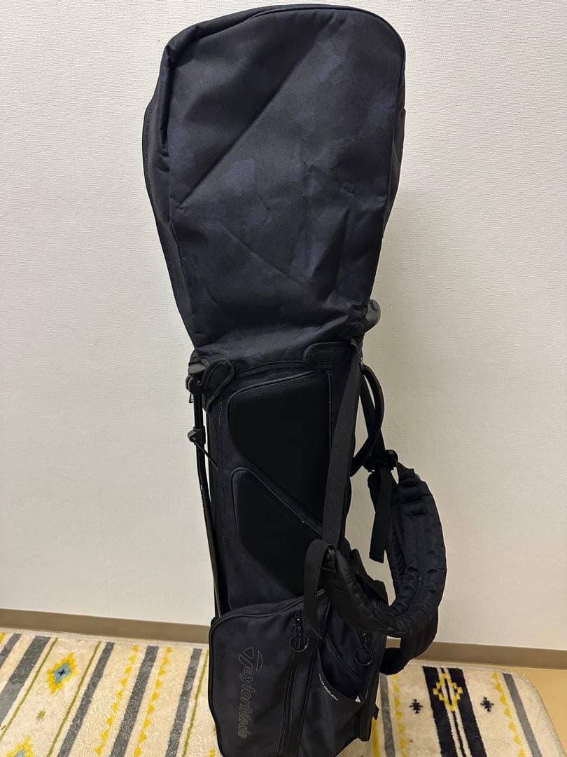 TaylorMade ブラック 迷彩柄 スタンド型 キャディバッグ