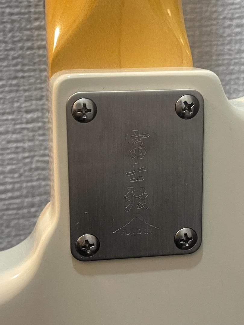 FGN フジゲン NJB10RAL Neo Classic ベース（最終値引）