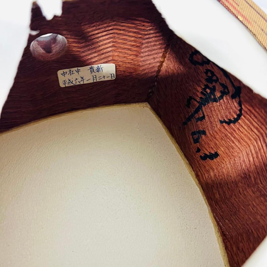 三味線　ハードケース付　中棹　K9 紅木 虎トチ 綾杉胴 金細 棹2.8cm