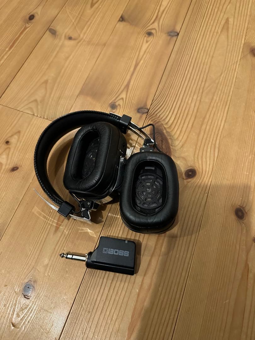 s*i様 BOSS WAZA-AIR ワイヤレス ヘッドホンギターアンプ