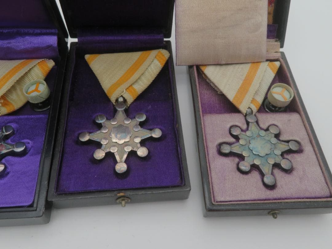 A16. 勲七等瑞宝章　勲八等瑞宝章 記章 勲章 銀メダル9点