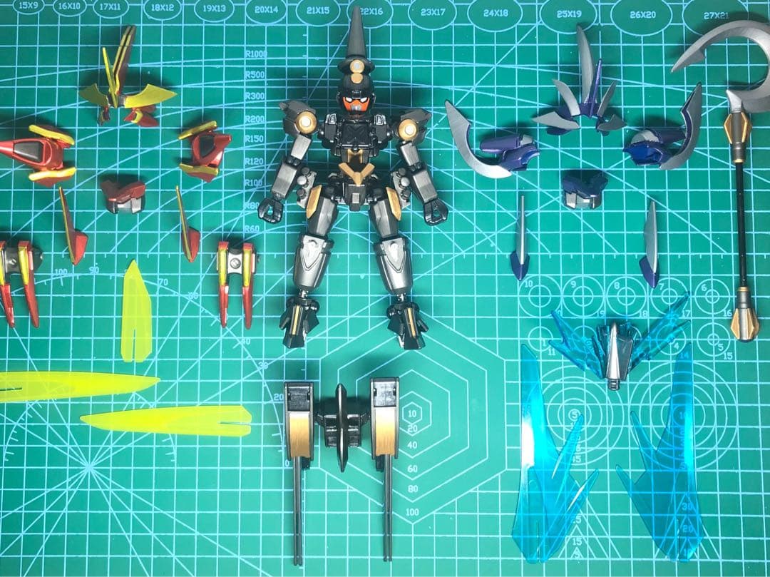 ダンボール戦機 LBXドットブラスライザー改造機【匿名配送】