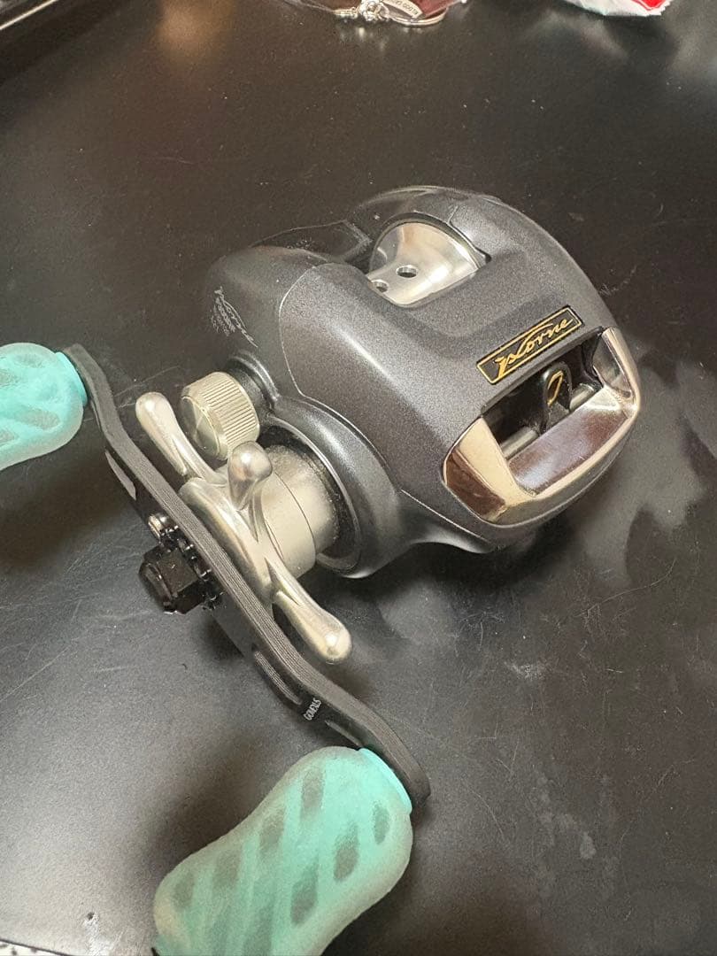 イクシオーネF300RFゴメクサスハンドル。美品。