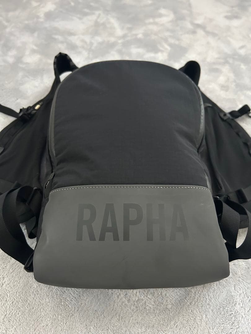 ラファ rapha PRO TEAM LIGHTWEIGHT BACKPACK