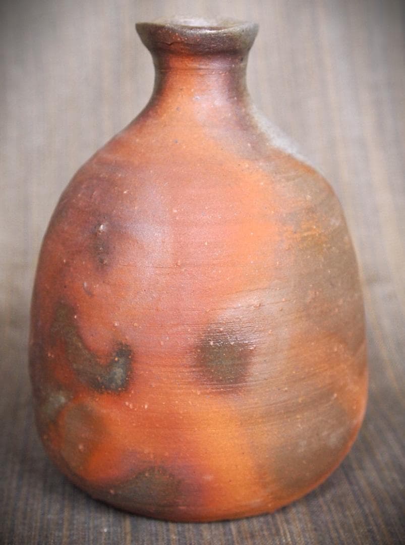 人気作家★中村和樹【師：中村真・中村六郎】★備前【窯変】徳利２★共箱・布