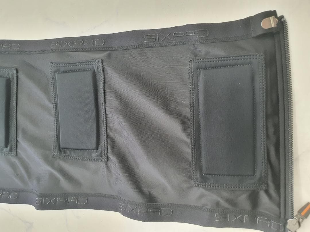 SIXPAD パワースーツ　コアベルト LL 【人気のブラック】