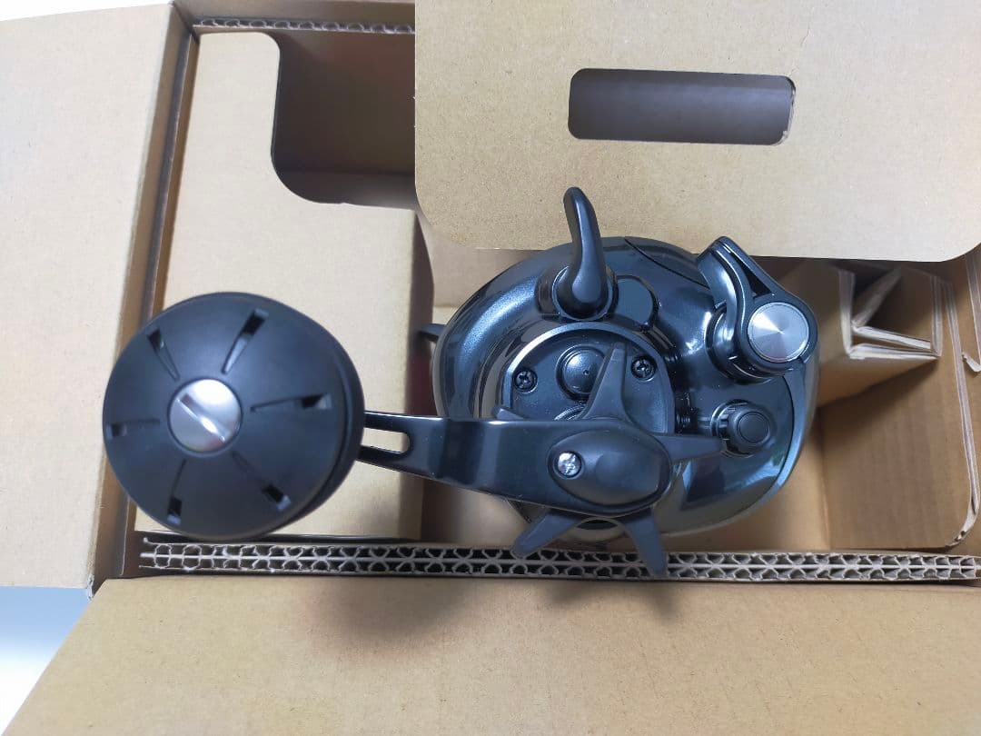 SHIMANO PLAYS 4000 シマノ プレイズ 電動リール