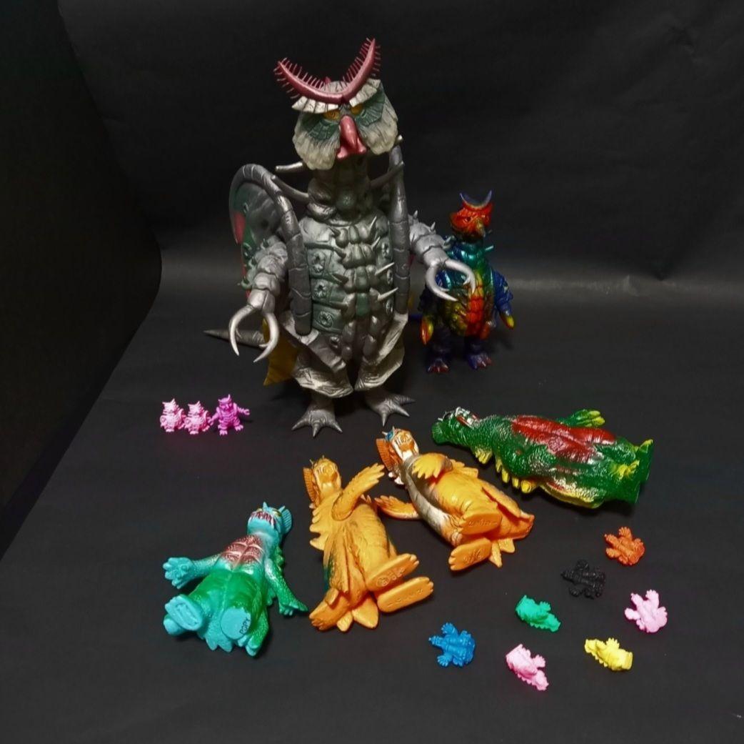 【ムルロア】うすい桃色　ウルトラ 怪獣 消しゴム 特撮 当時もの