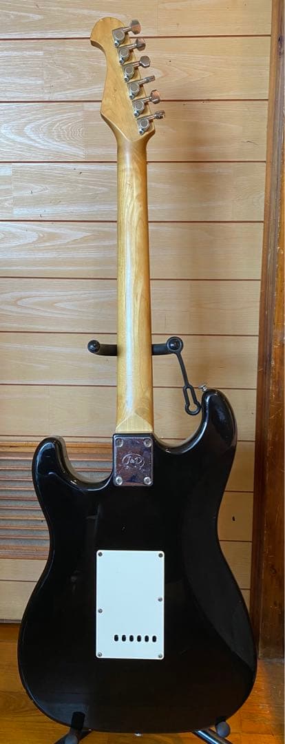 ストラトタイプ SEYMOUR DUNCAN YJM Fury ピックアップ搭載