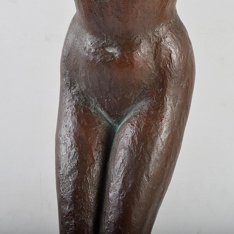 彫刻家　雨宮敬子作　ブロンズ　裸婦像　女性像　約4.97㎏　M　R9305B