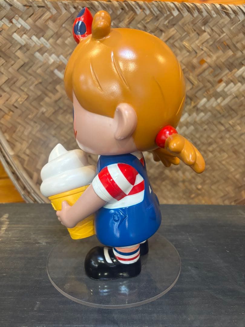 NISSEI アイスクリームコーンランプとフィギュアセット　非売品