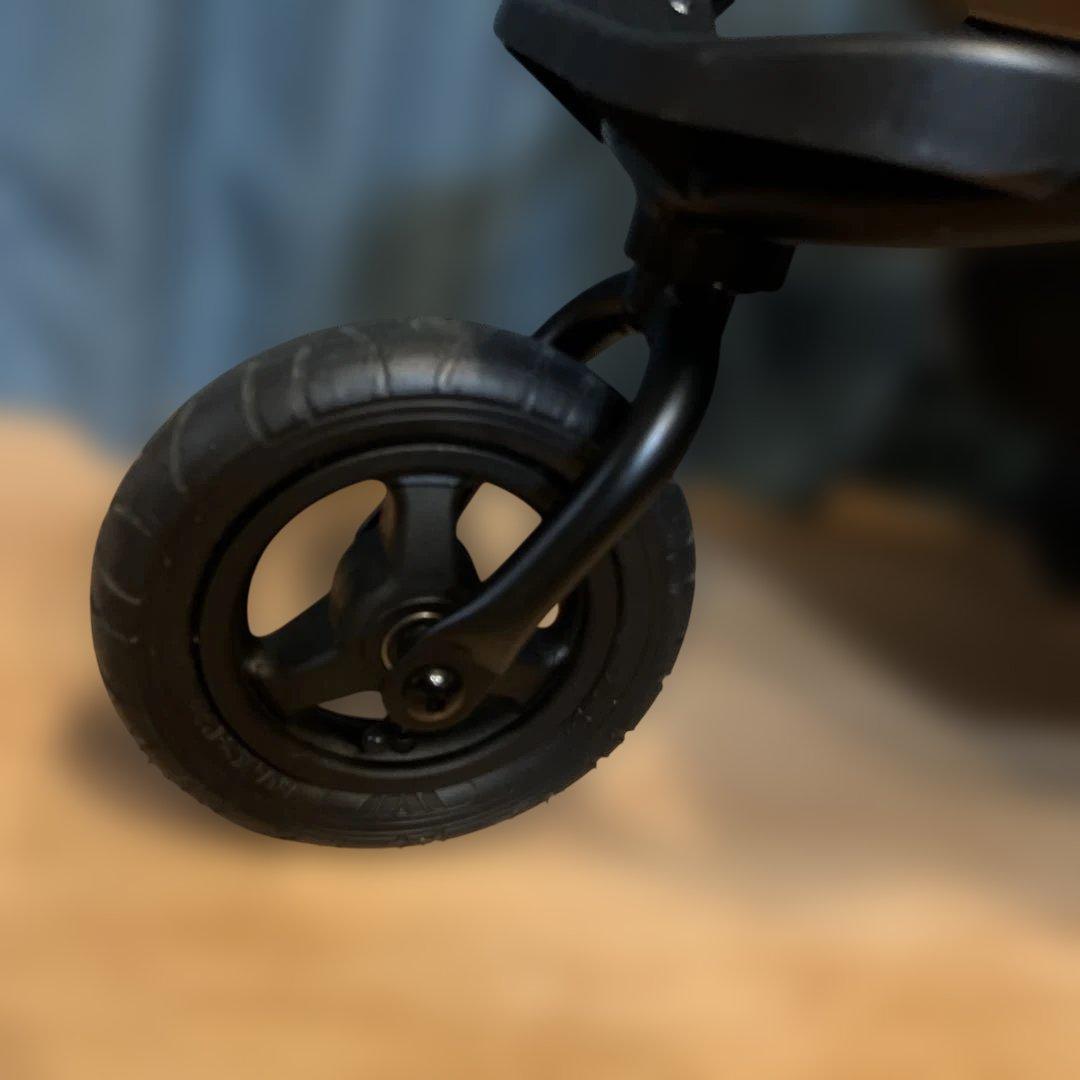 極美品☆AIR BUGGYエアバギー 新型フレーム　ドッグ　ペットカート ドーム