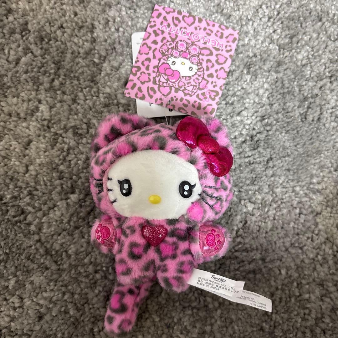 サンリオポーチ、ぬいぐるみ、クリップ