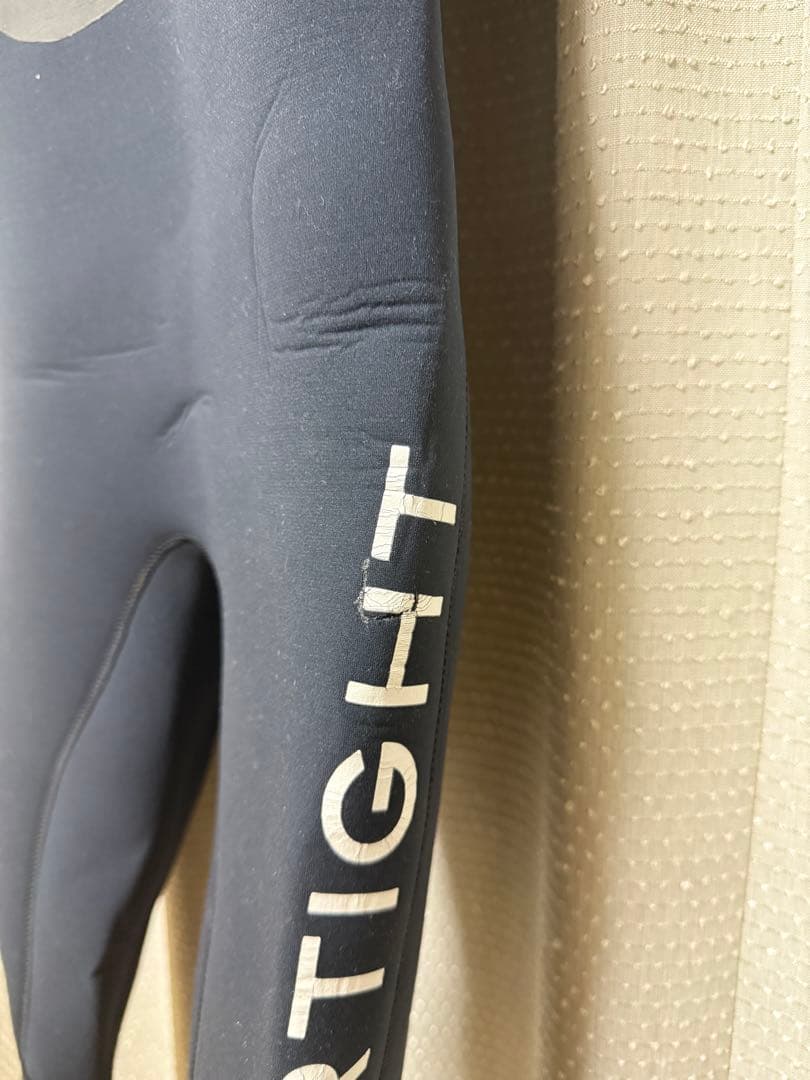 AIRTIGHT (エアタイト)3mm セミドライ メンズ MLサイズ