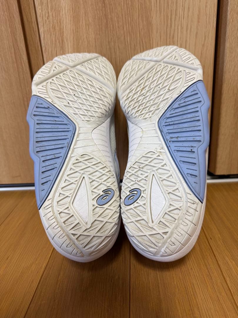 【値下げ】使用頻度は極少　ASICS UNPRE ARS 2 バッシュ　26.0