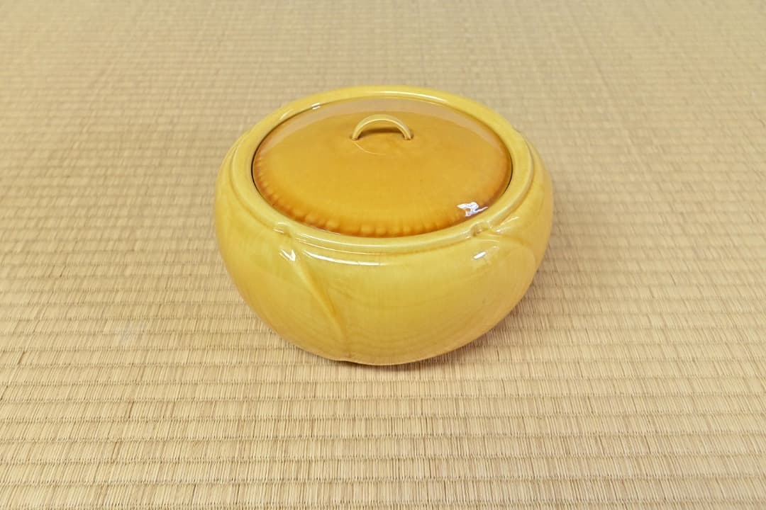 十三代横石嘉助　長崎三彩水指082