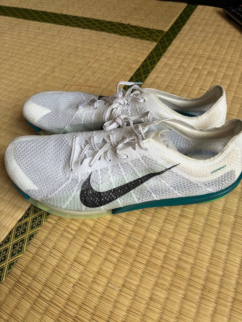 エアーズームビクトリー2/ホワイト/グリーン