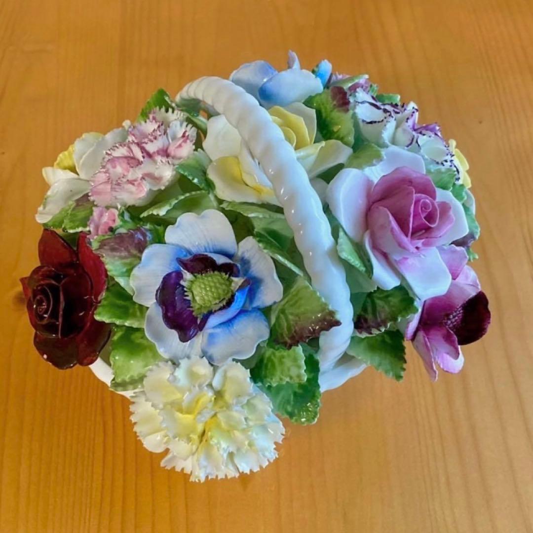   ロイヤルドルトン　陶花　飾り物　置物