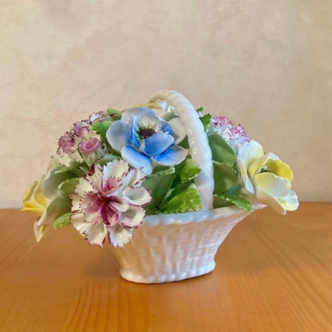   ロイヤルドルトン　陶花　飾り物　置物