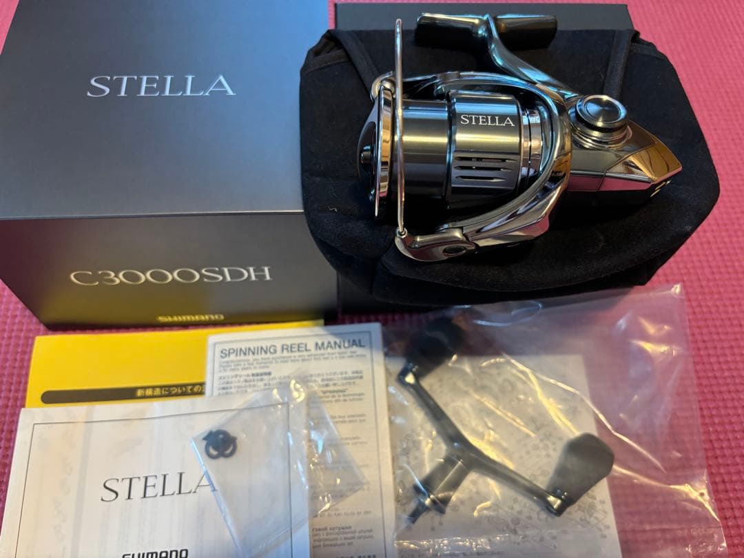 22ステラ　C3000SDH スピニングリール　22STELLA 22ステラ