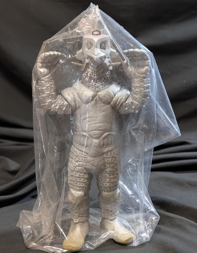 ウィンダム「ウルトラセブン」カプセル怪獣（ＣＣＰ）ソフビフィギュア未開封