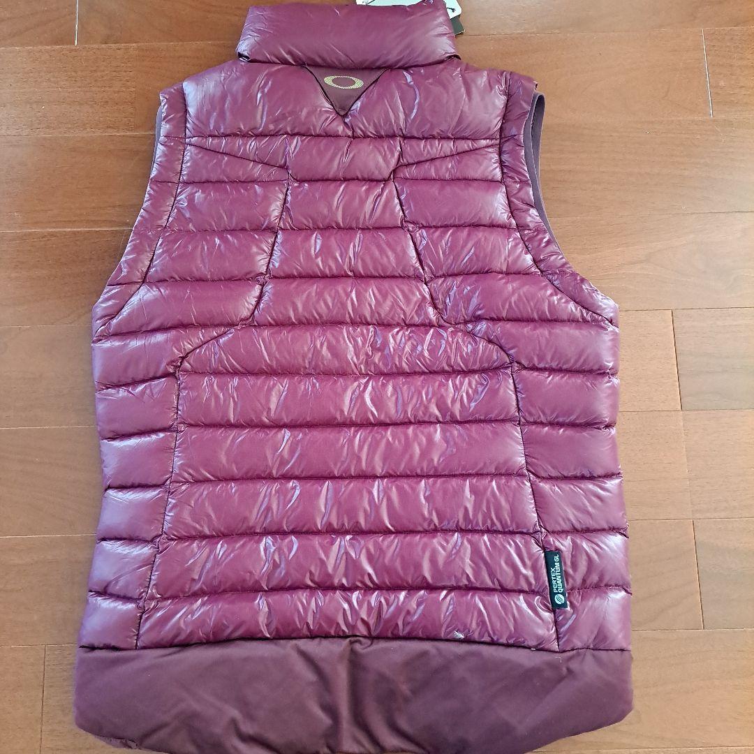 オークリーゴルフ　OAKLEY　ダウン　ベスト　Ｍサイズ