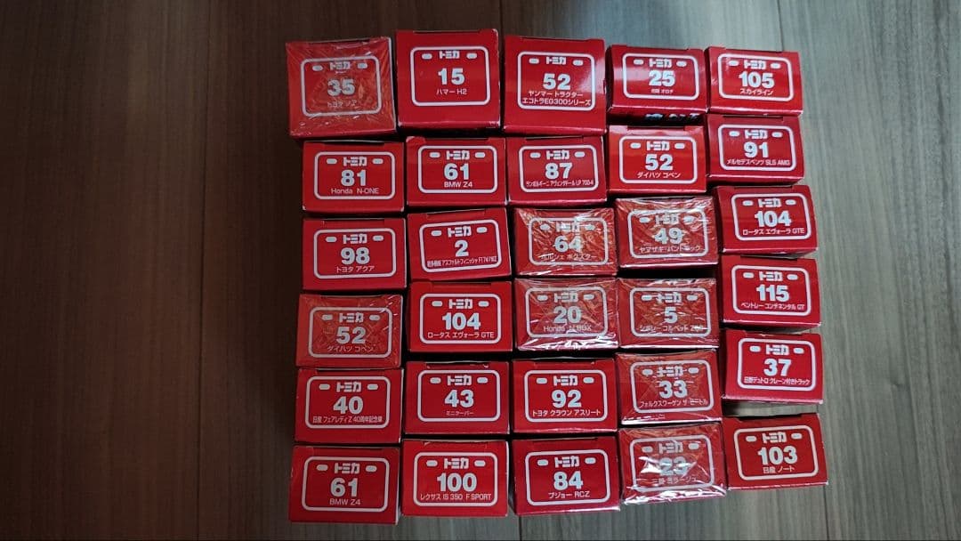 【新品未使用】トミカ　30台　まとめ売り