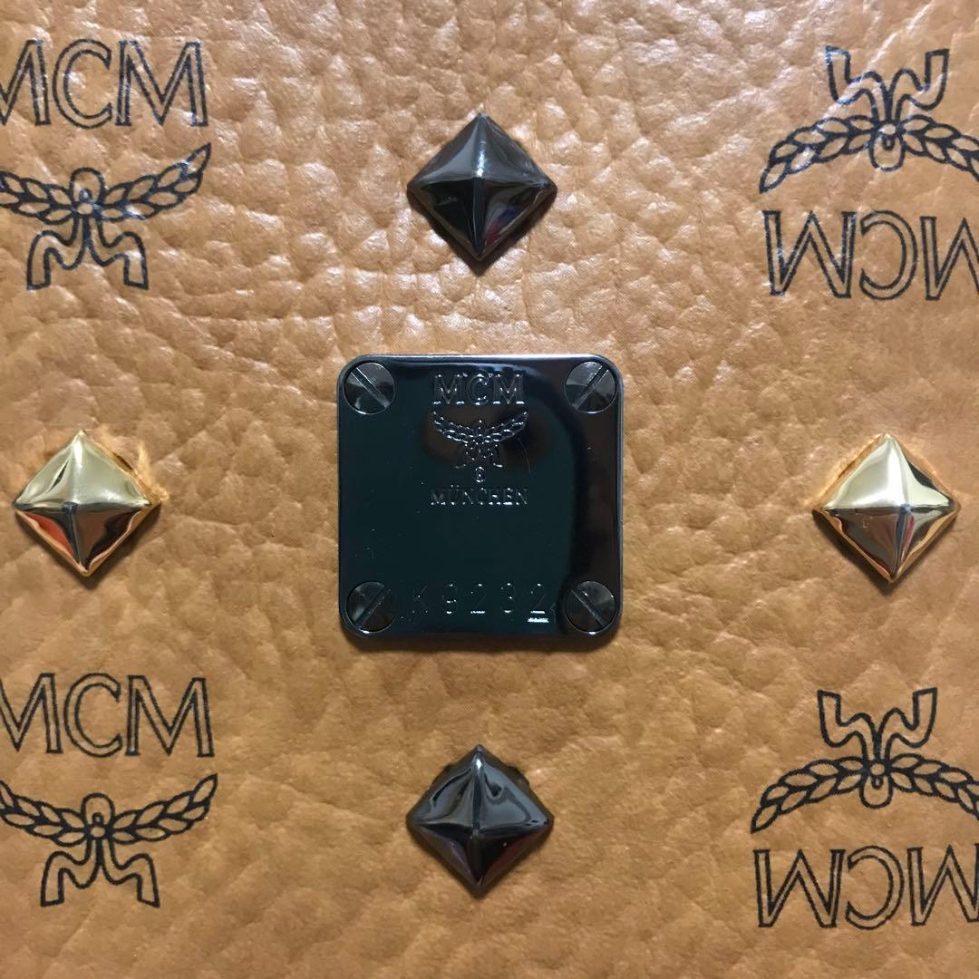 MCM パスポートカバー