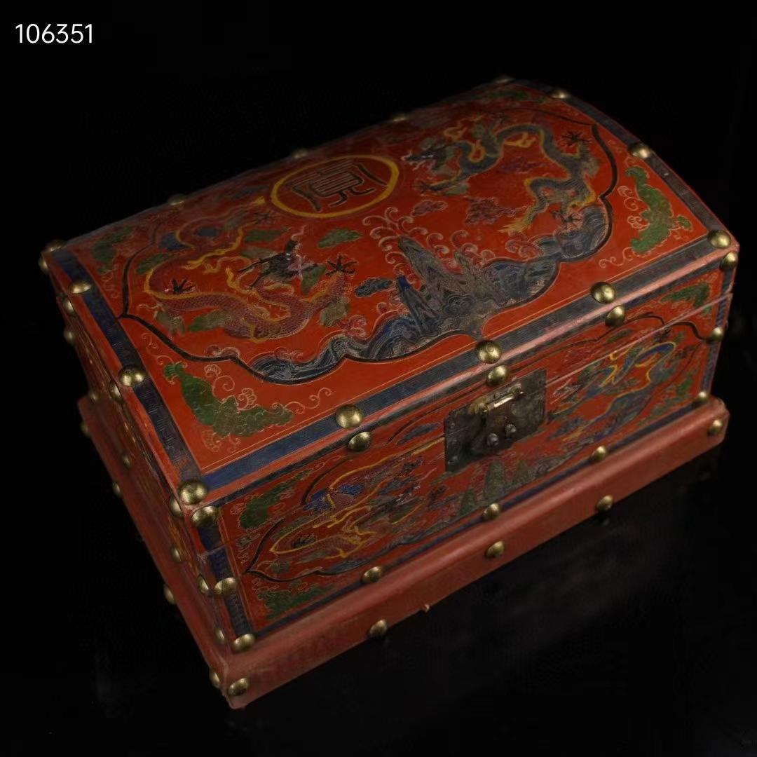 中国古美術・旧蔵青花磁碗一対・古漆器箱付・置物・文房具・時代物