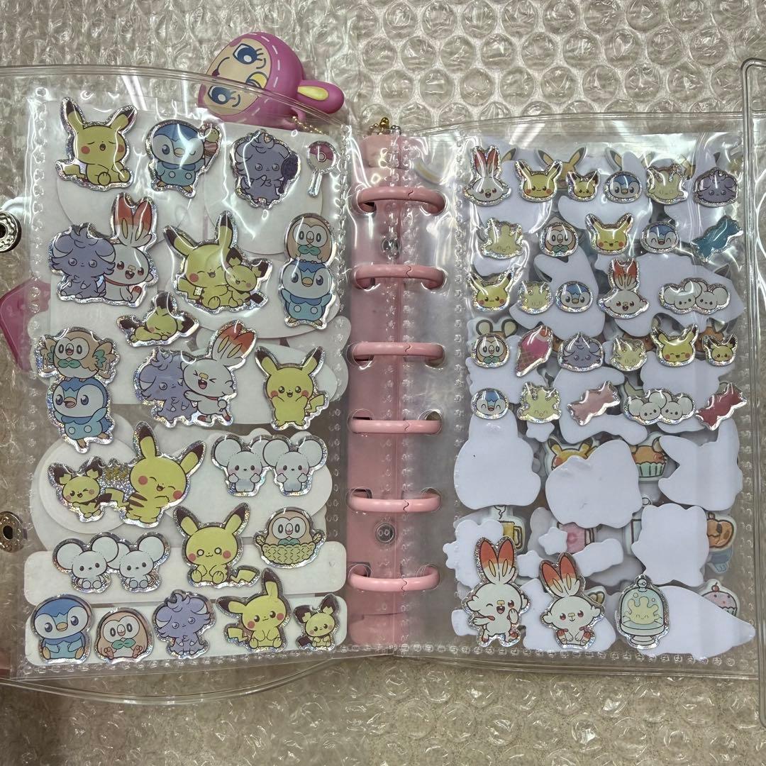 シール帳&シールセット　キーホルダー付き