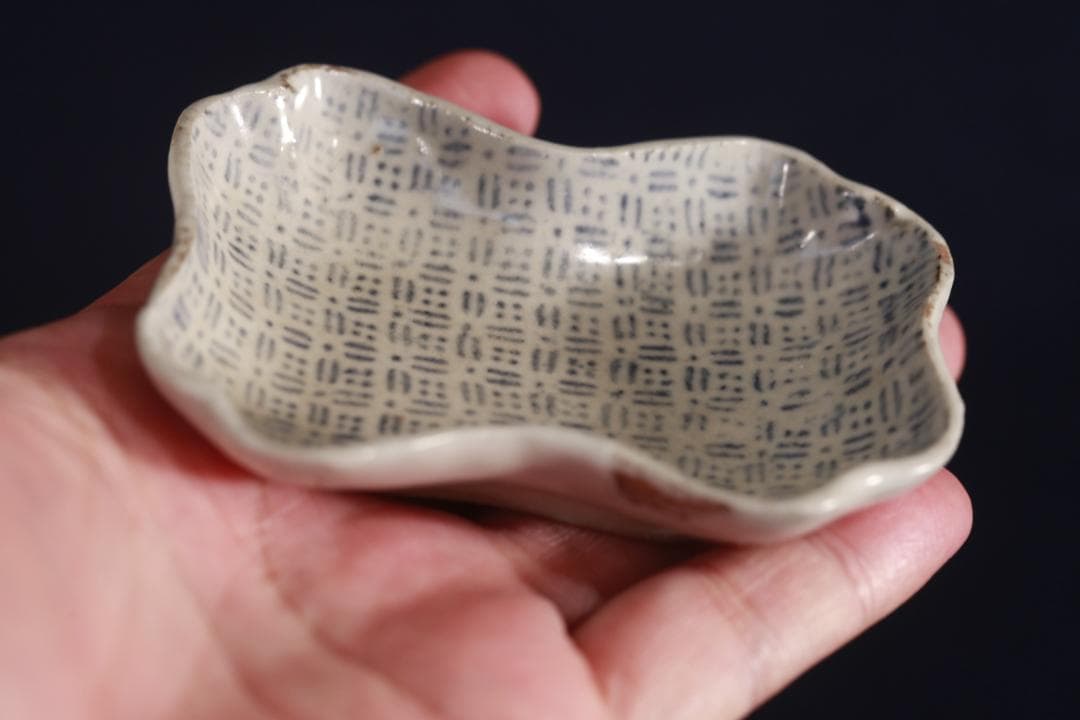 308　古伊万里染付紙摺印判更紗文様豆皿　無疵美品　江戸前期